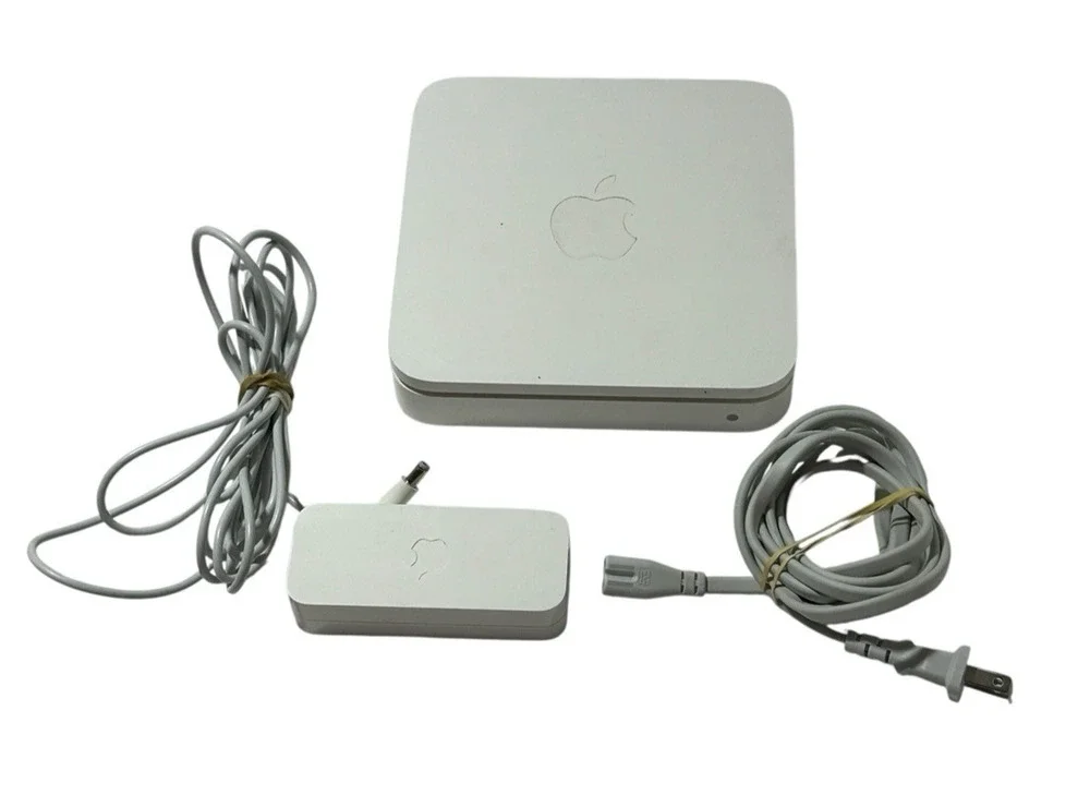 Apple Airport Extreme Base Station (A1354) w/ Power Supply